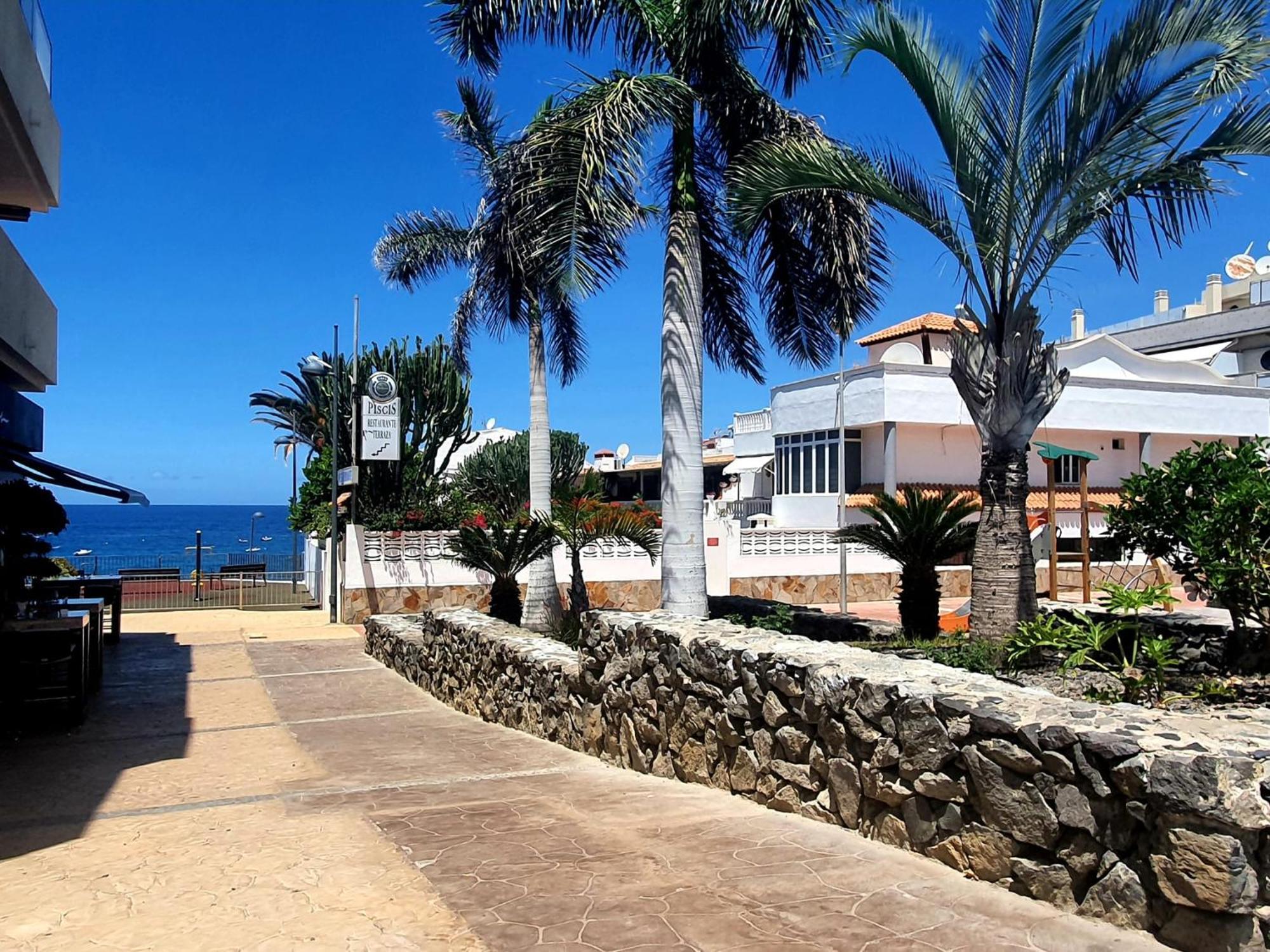 Bahia Blue - La Caleta Apartment Адехе Екстериор снимка